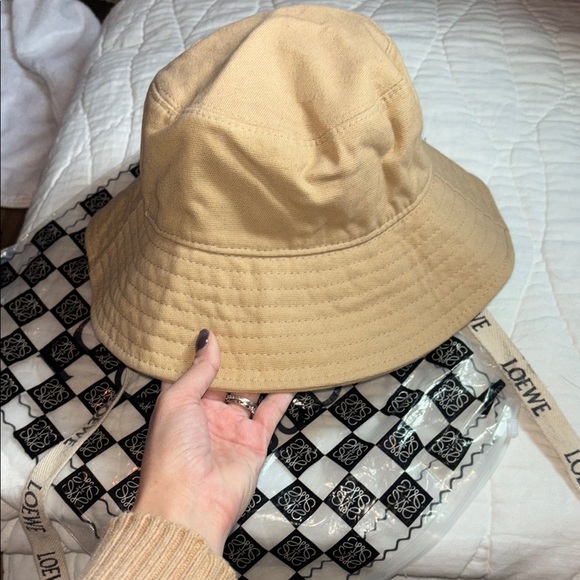 Loewe Safari Style Bucket Hat - Picture 4 of 4